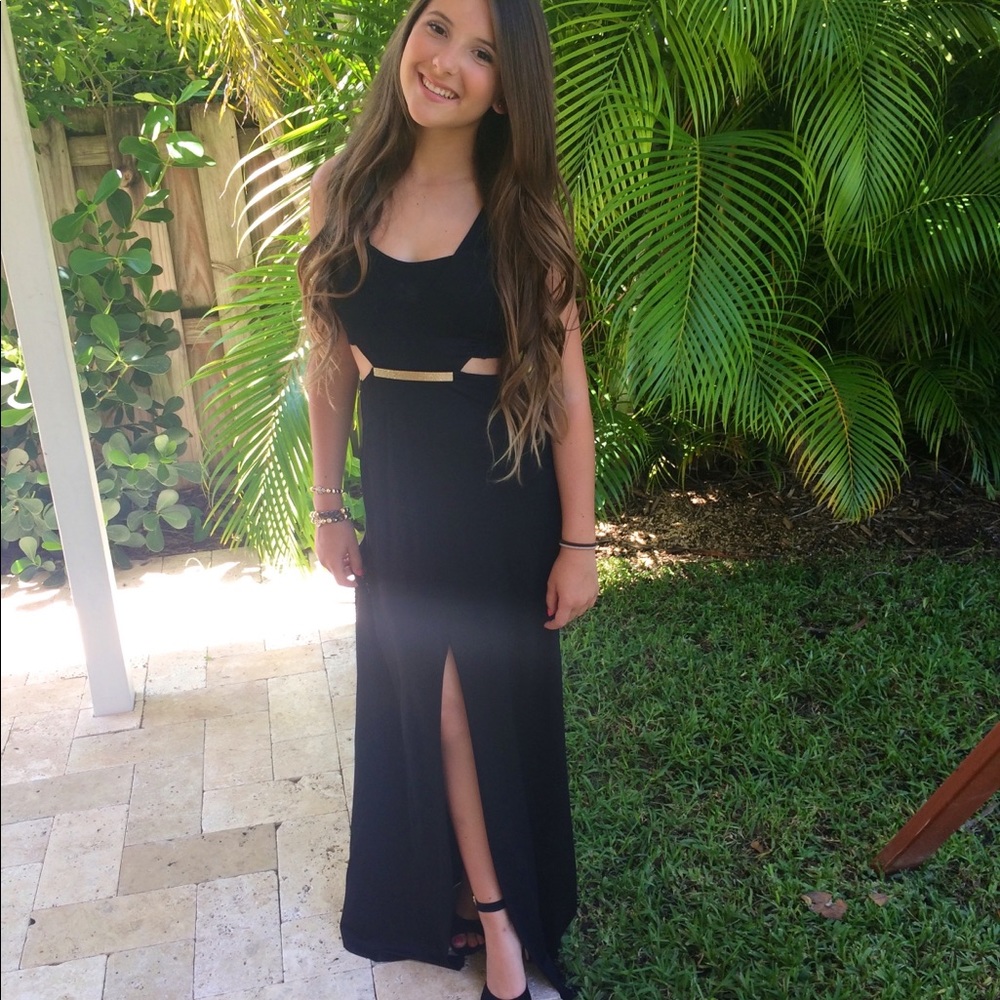 BCBG MAXAZRIA dress